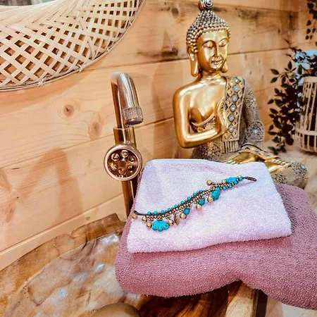 Coco Boheme 롯지 *